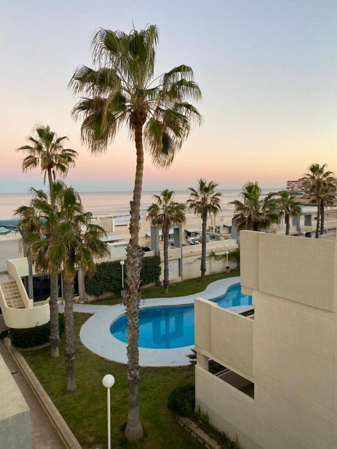 Torrevieja La Mata Primera Linea Playa Bagian luar foto